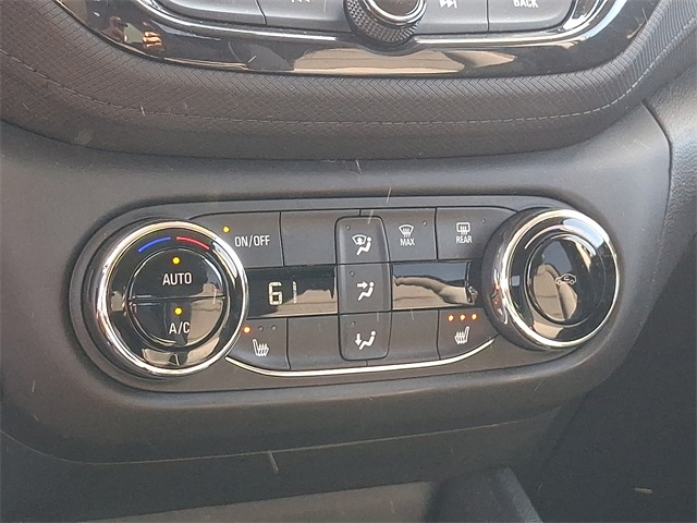 2023 Chevrolet Trailblazer LT photo 14