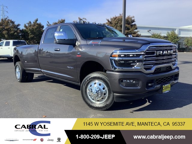 2026 RAM Ram 3500 Pickup Laramie's photo