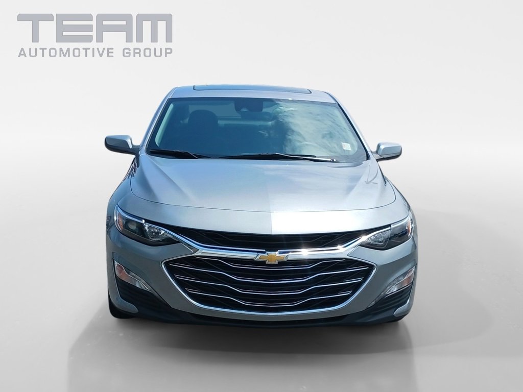 2023 Chevrolet Malibu 1LT photo 2