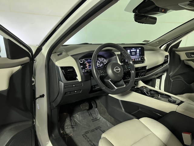 2023 Nissan Rogue SL photo 22