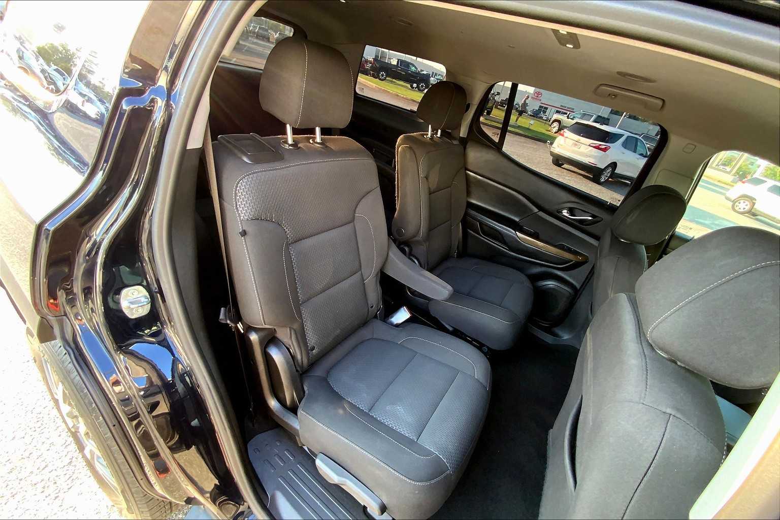 2021 Gmc Acadia SLE photo 18