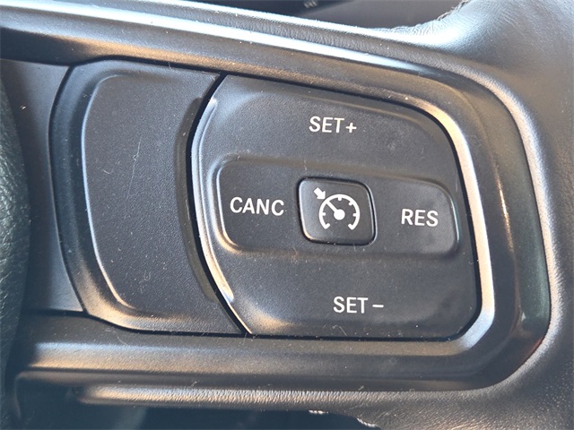 2021 Jeep Wrangler Unlimited Willys photo 21