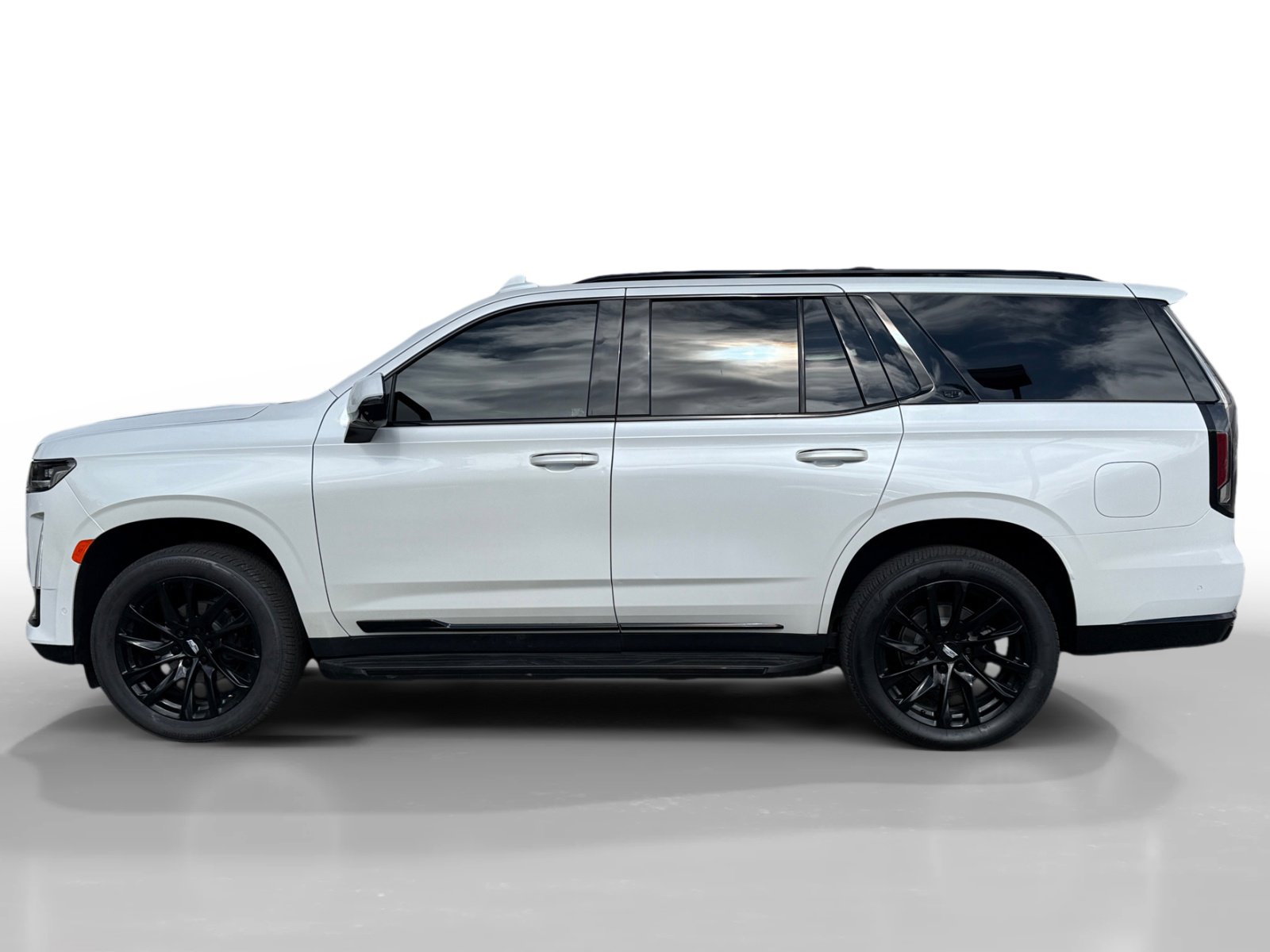 2021 Cadillac Escalade Premium Luxury photo 2