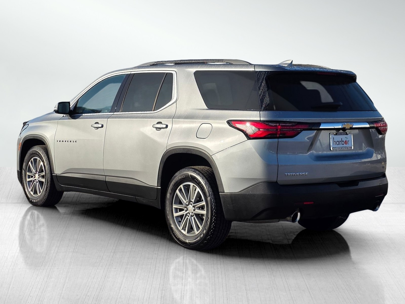 2023 Chevrolet Traverse Leather photo 3