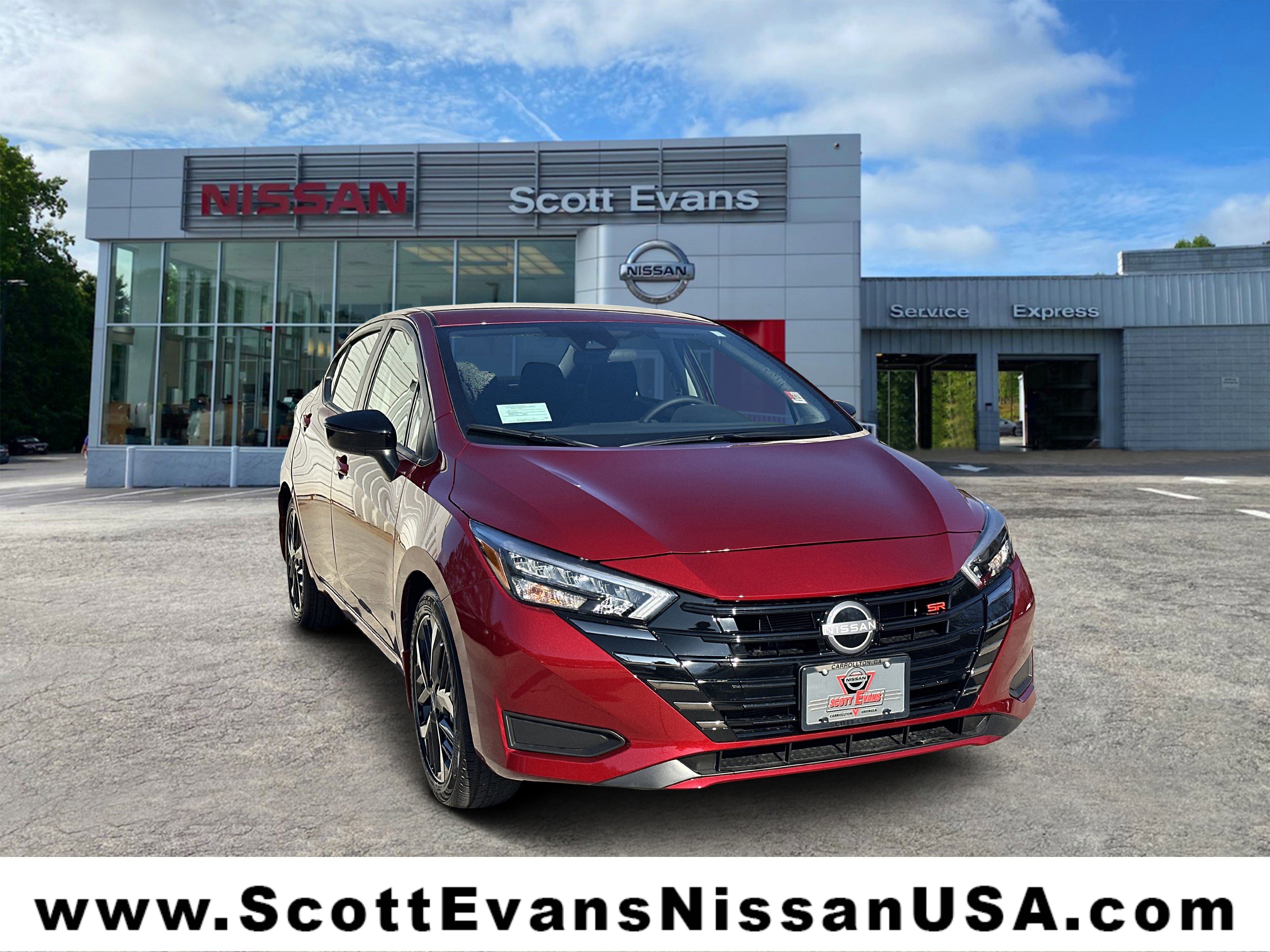 2025 Nissan Versa Sedan SR's photo