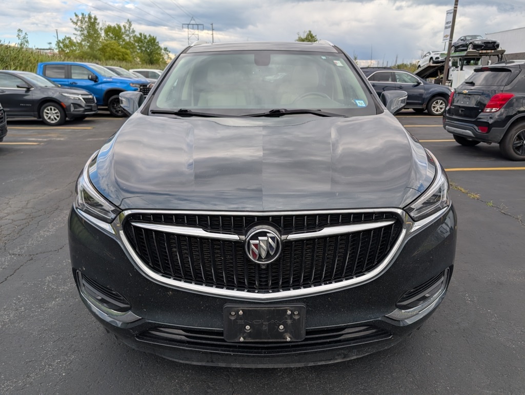 2021 Buick Enclave Essence photo 2