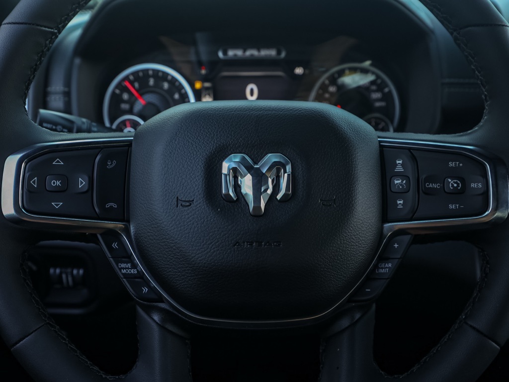 New 2026 Bright White Clear-Coat Exterior Paint RAM Laramie image 23