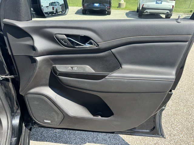 2023 Gmc Acadia AT4 photo 29