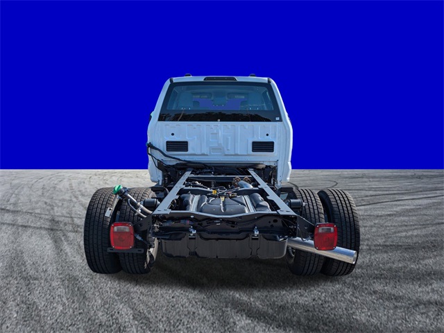 2026 Ford F-350 photo 5