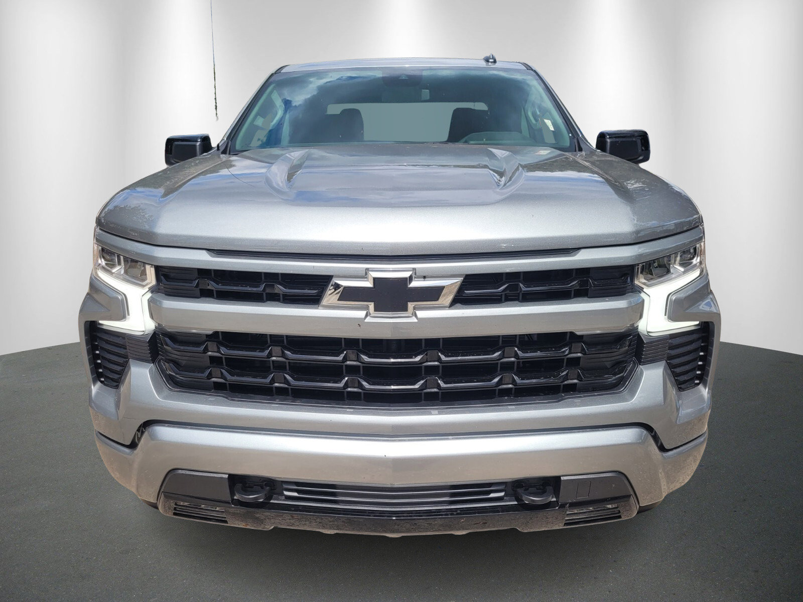 2026 Chevrolet Silverado 1500 RST photo 2