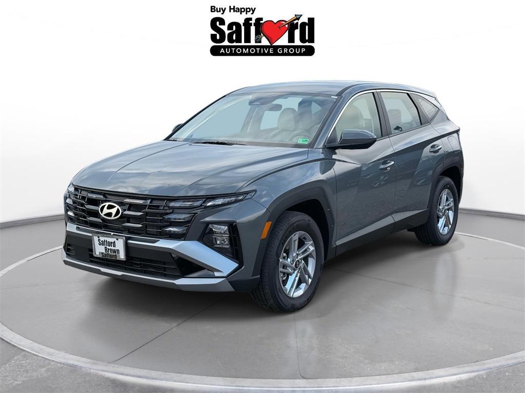 2025 Hyundai Tucson SE's photo