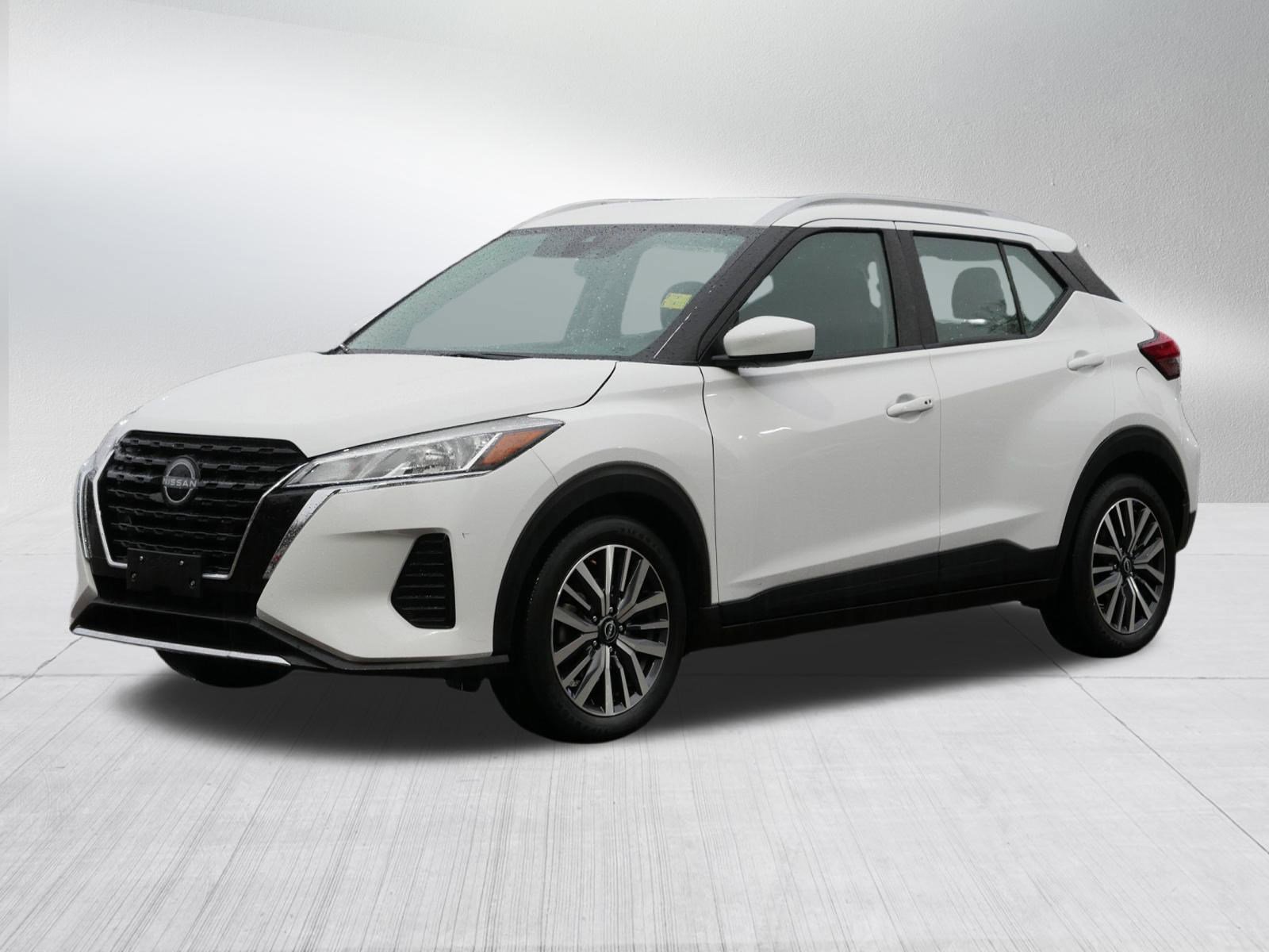 2024 Nissan Kicks SV photo 3