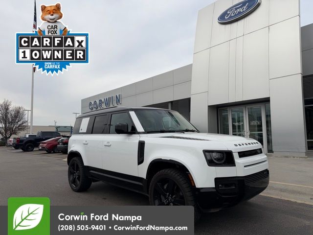 2022 Land Rover Defender X-Dynamic HSE's photo