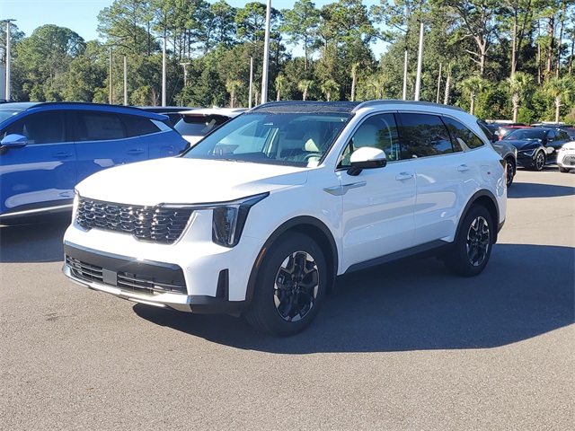 2026 Kia Sorento S photo 3