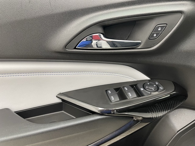 2024 Chevrolet Trax photo 3