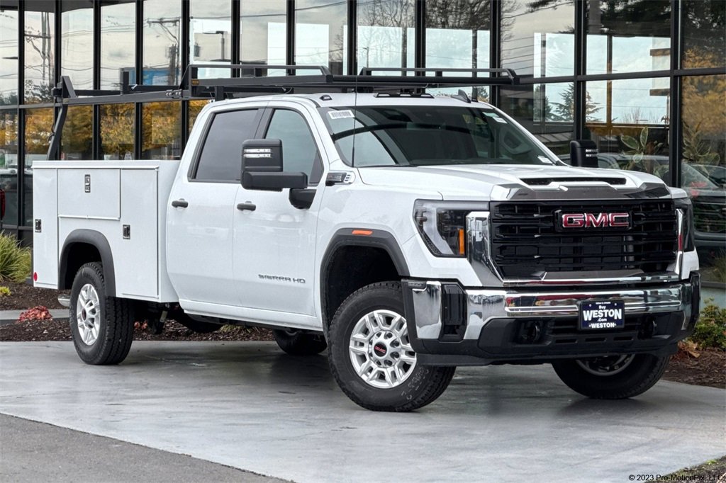 2025 GMC Sierra 2500HD Pro's photo