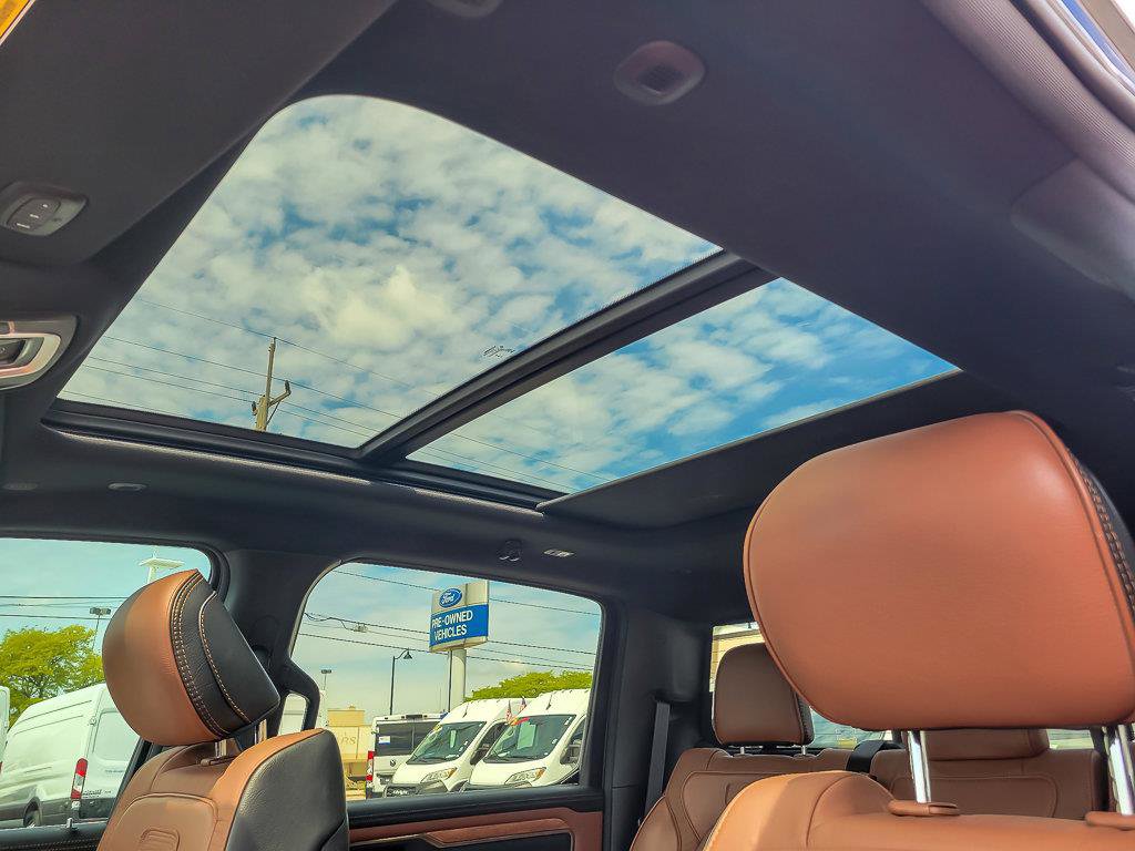 2023 RAM 1500 - Image 12