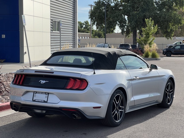 2018 Ford Mustang EcoBoost Premium photo 4