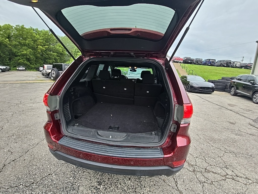 2017 Jeep Grand Cherokee Laredo photo 14
