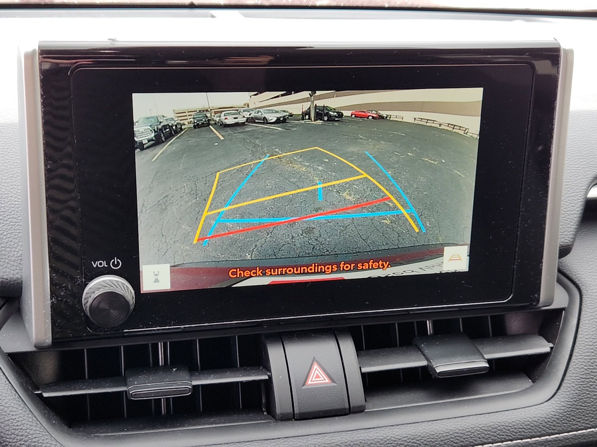 2025 Toyota RAV4 XLE photo 14