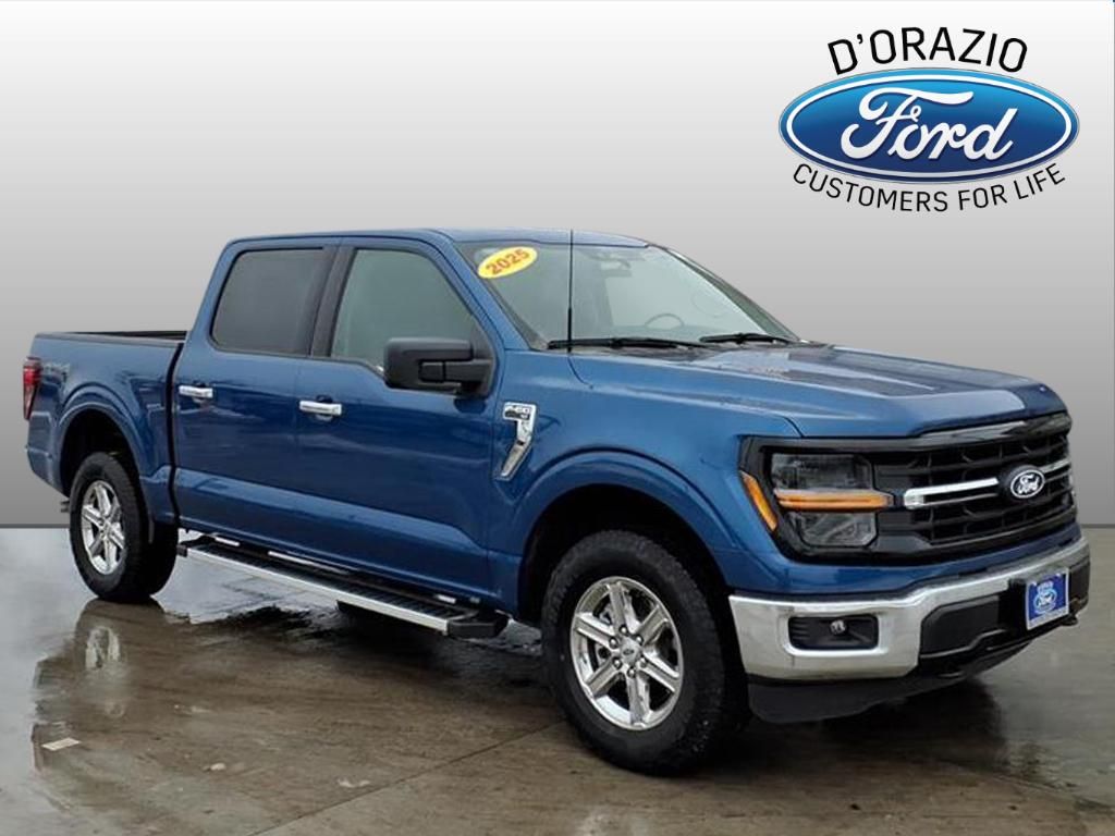 2025 Ford F-150 XLT's photo