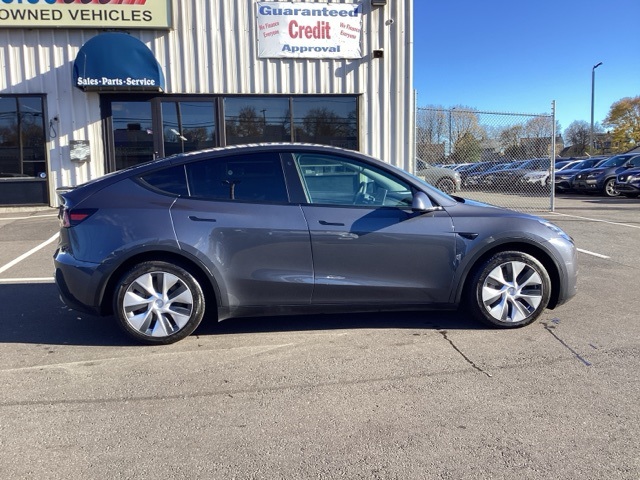 2021 Tesla Model Y Long Range photo 2