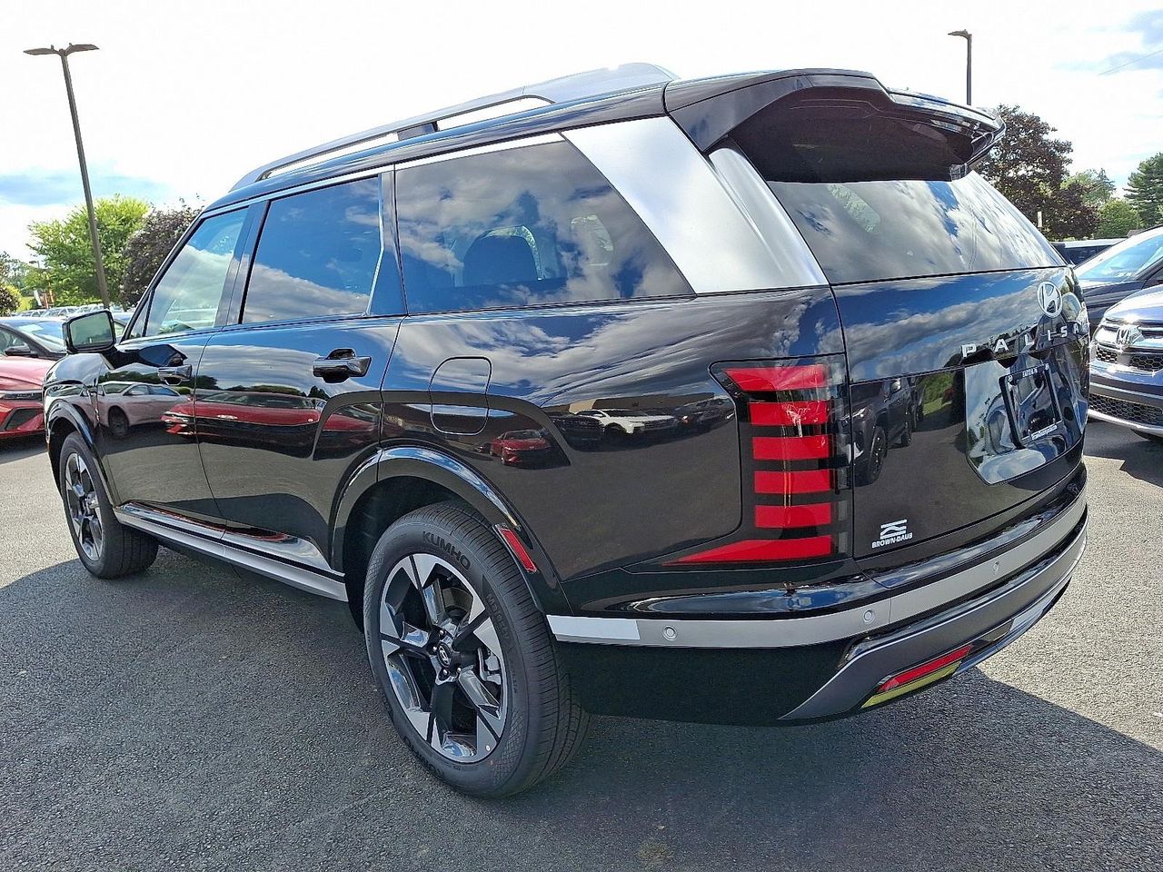 2026 Hyundai Palisade Limited photo 3