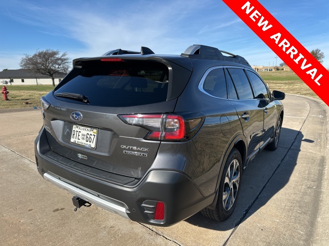 2021 Subaru Outback Touring XT photo 3