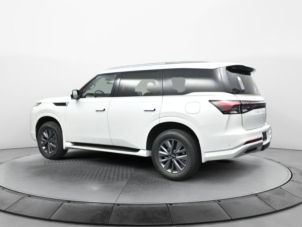 2026 Infiniti QX80 Pure photo 3