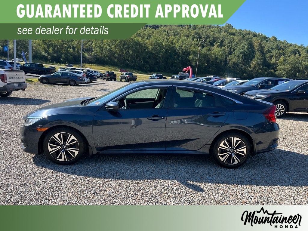 2017 Honda Civic EX-T photo 4