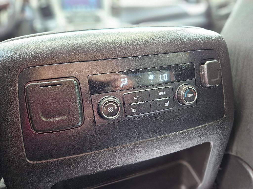 2019 Chevrolet Tahoe LT photo 28