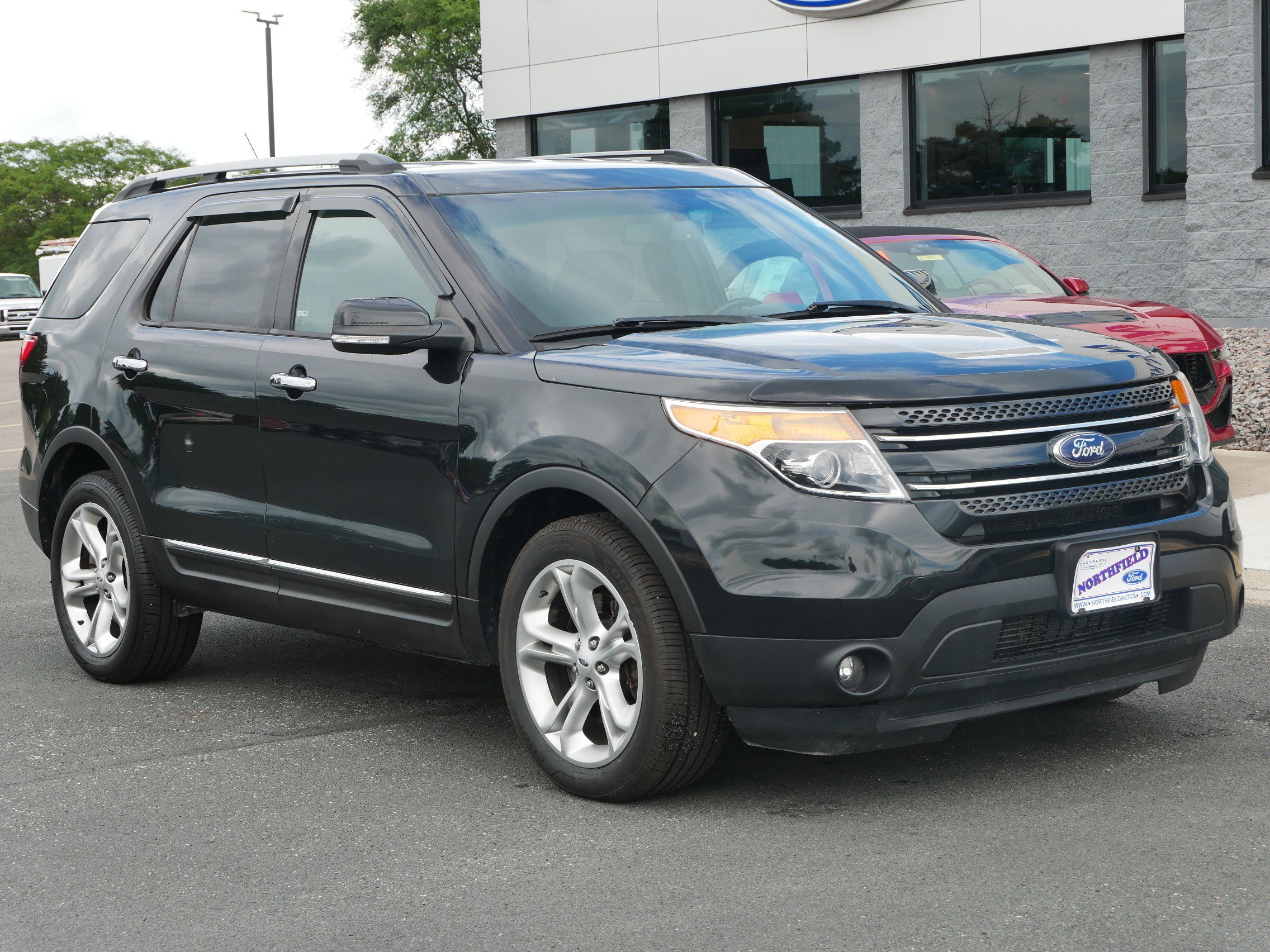 Used 2014 Ford Explorer Limited with VIN 1FM5K8F8XEGB11824 for sale in Northfield, Minnesota