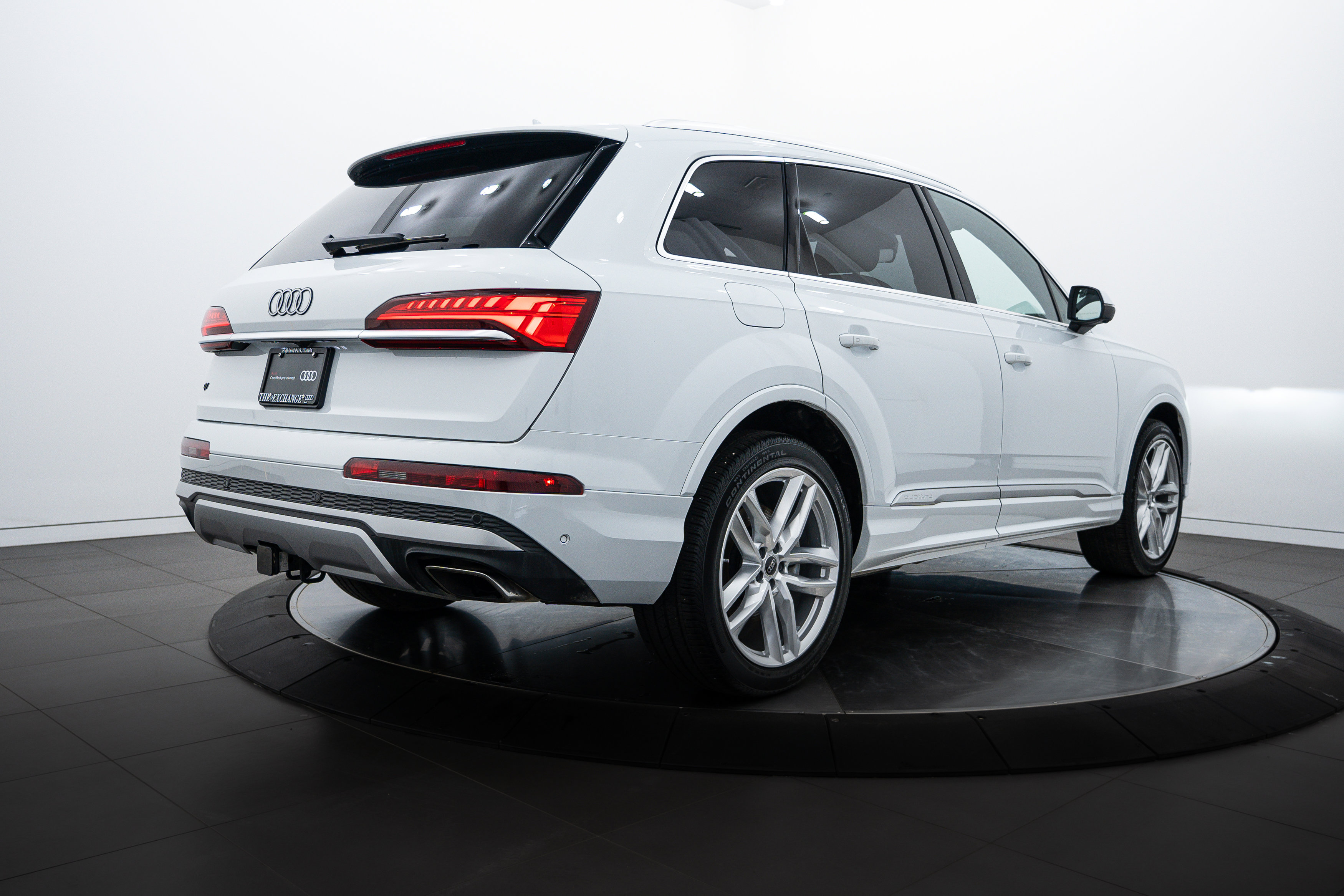2025 Audi Q7 Premium Plus photo 3