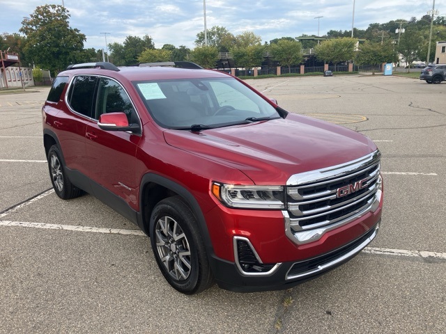 2023 Gmc Acadia SLT photo 2