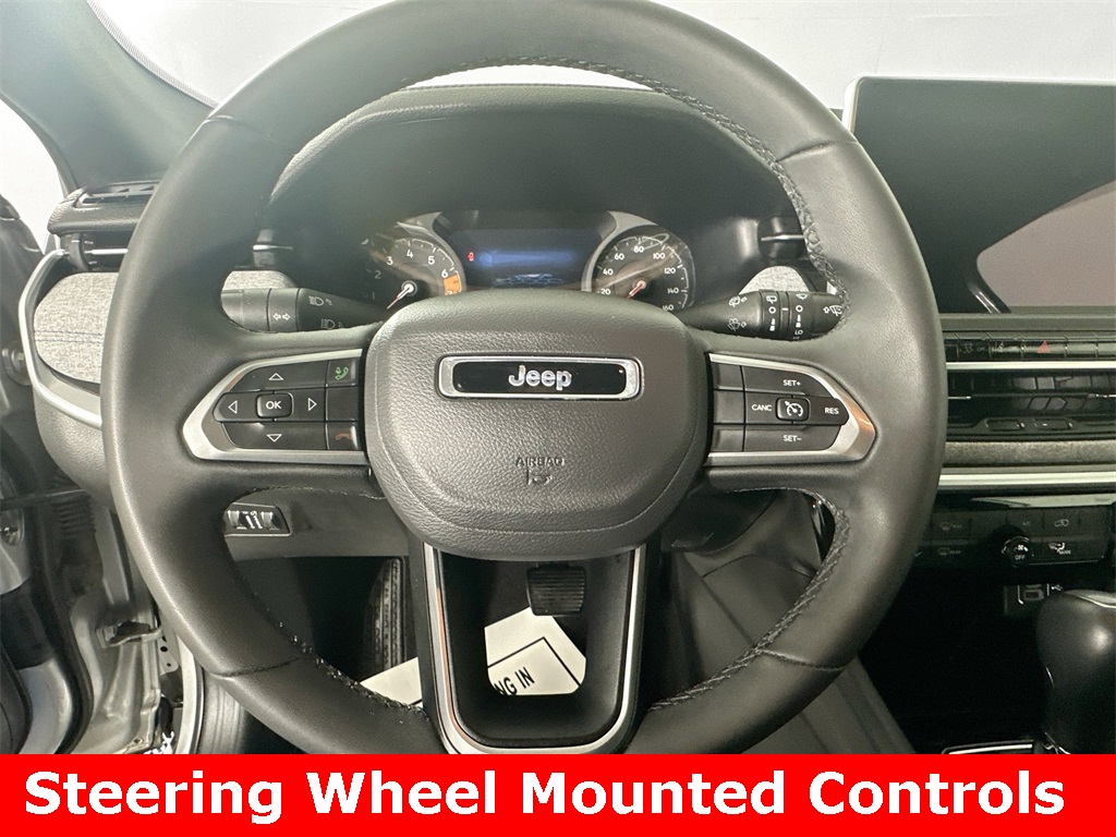 2024 Jeep Compass Latitude photo 9