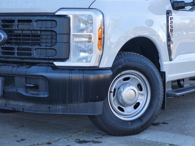 2024 Ford F-250 XL photo 3