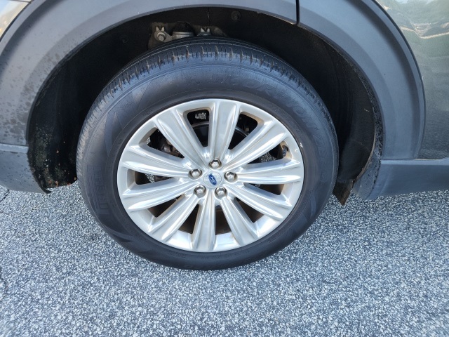 2020 Ford Explorer Limited photo 5