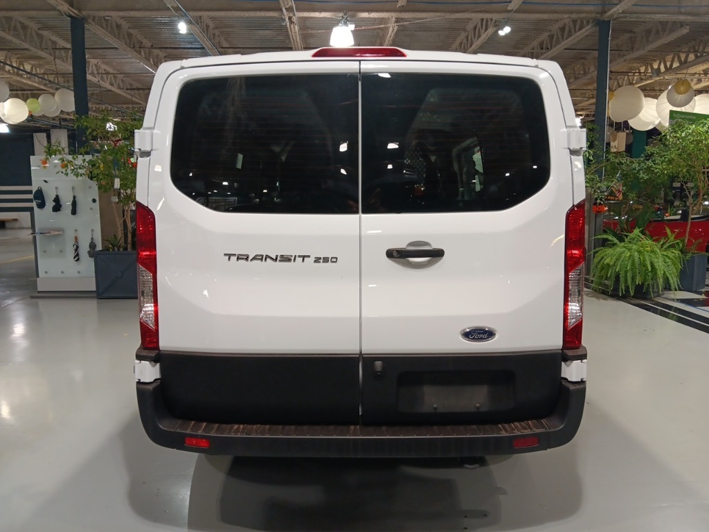 2023 Ford Transit photo 6