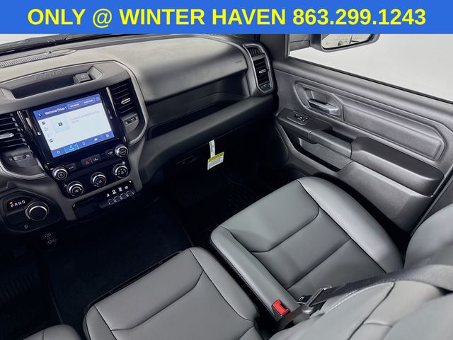 2025 Ram 1500 Tradesman photo 17