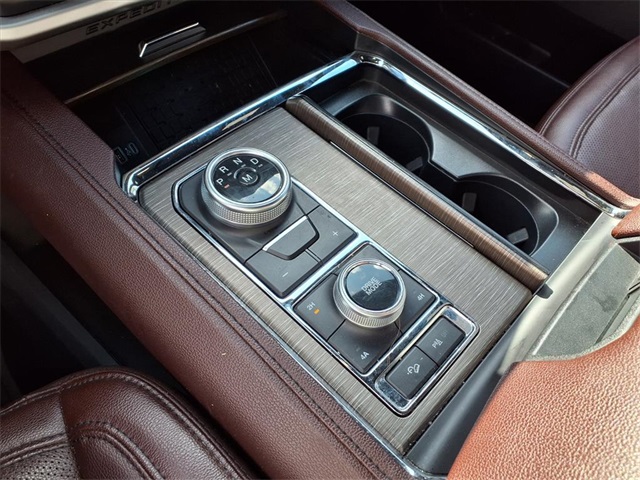 2022 Ford Expedition Limited photo 6