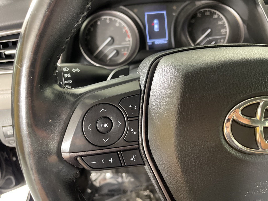 2023 Toyota Camry SE photo 18