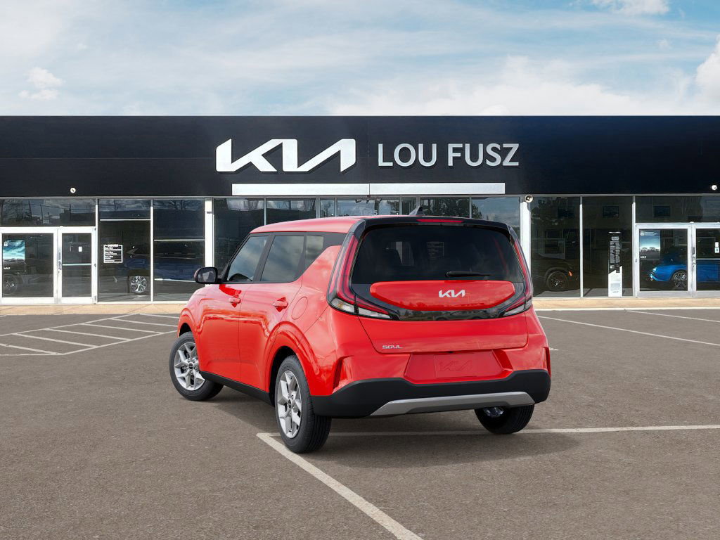 2025 Kia Soul S photo 4