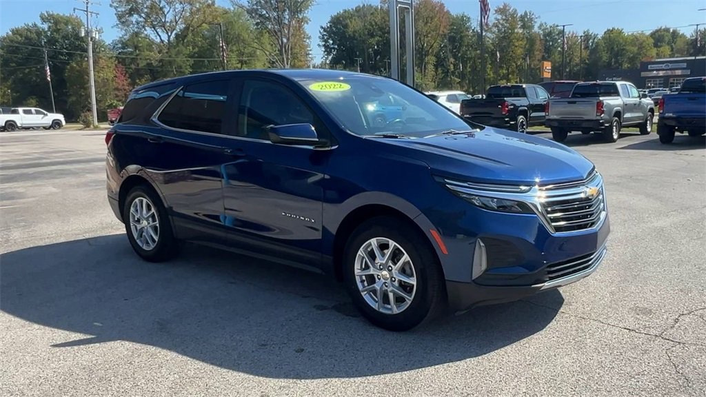 Used 2022 Chevrolet Equinox LT with VIN 3GNAXKEV0NS214896 for sale in Brazil, IN