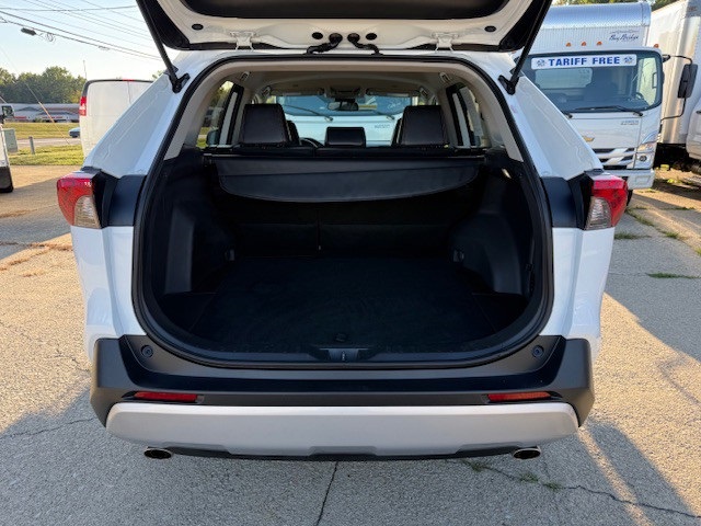 2023 Toyota RAV4 Adventure photo 34