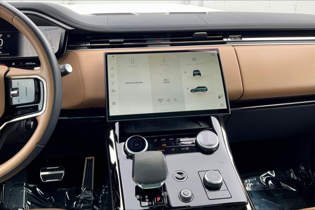 2023 Land Rover Range Rover Sport SE photo 4