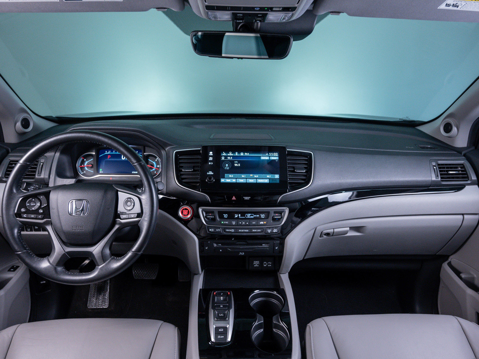 2019 Honda Pilot Touring photo 11