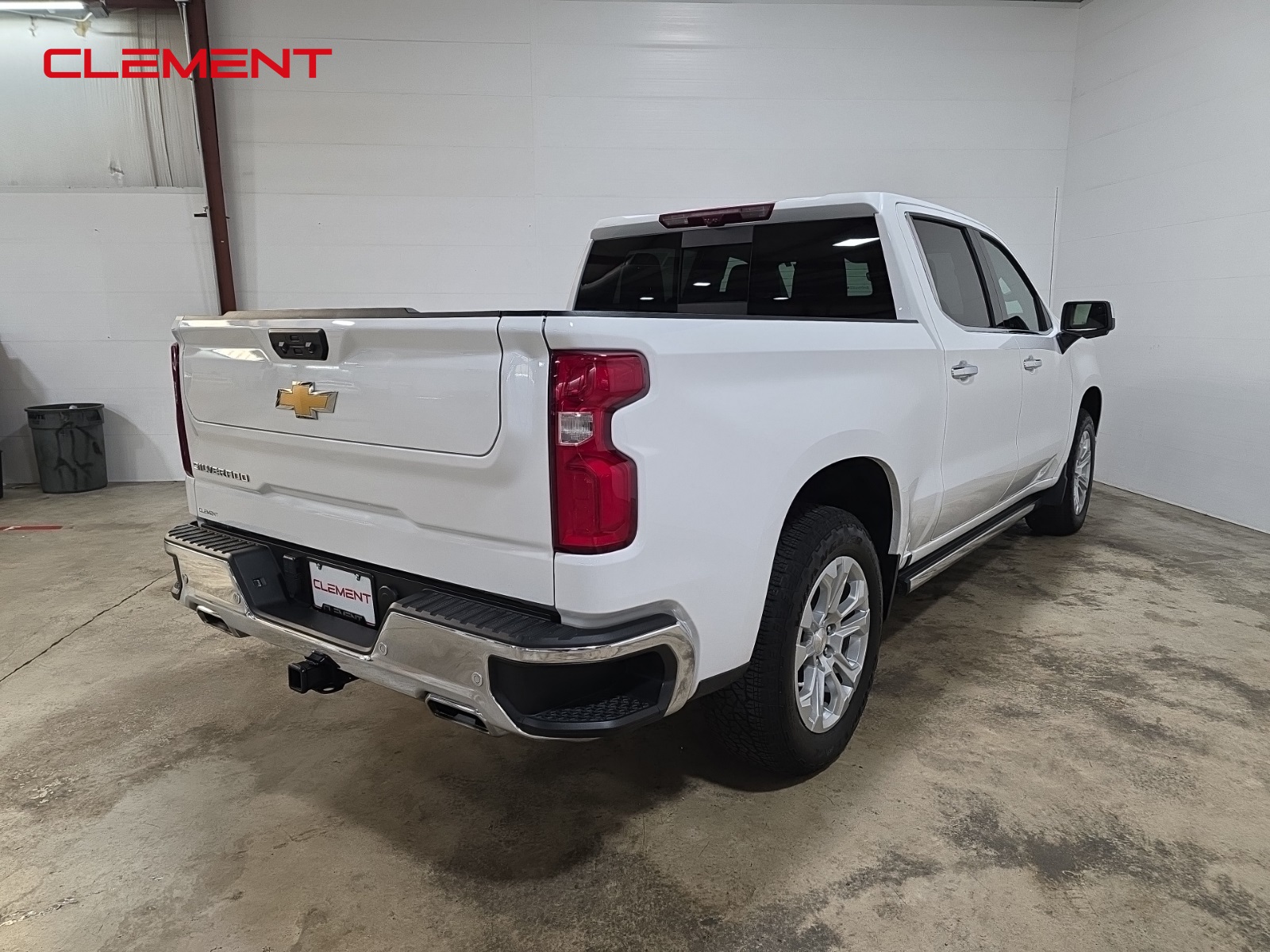 2024 Chevrolet Silverado 1500 LTZ photo 5