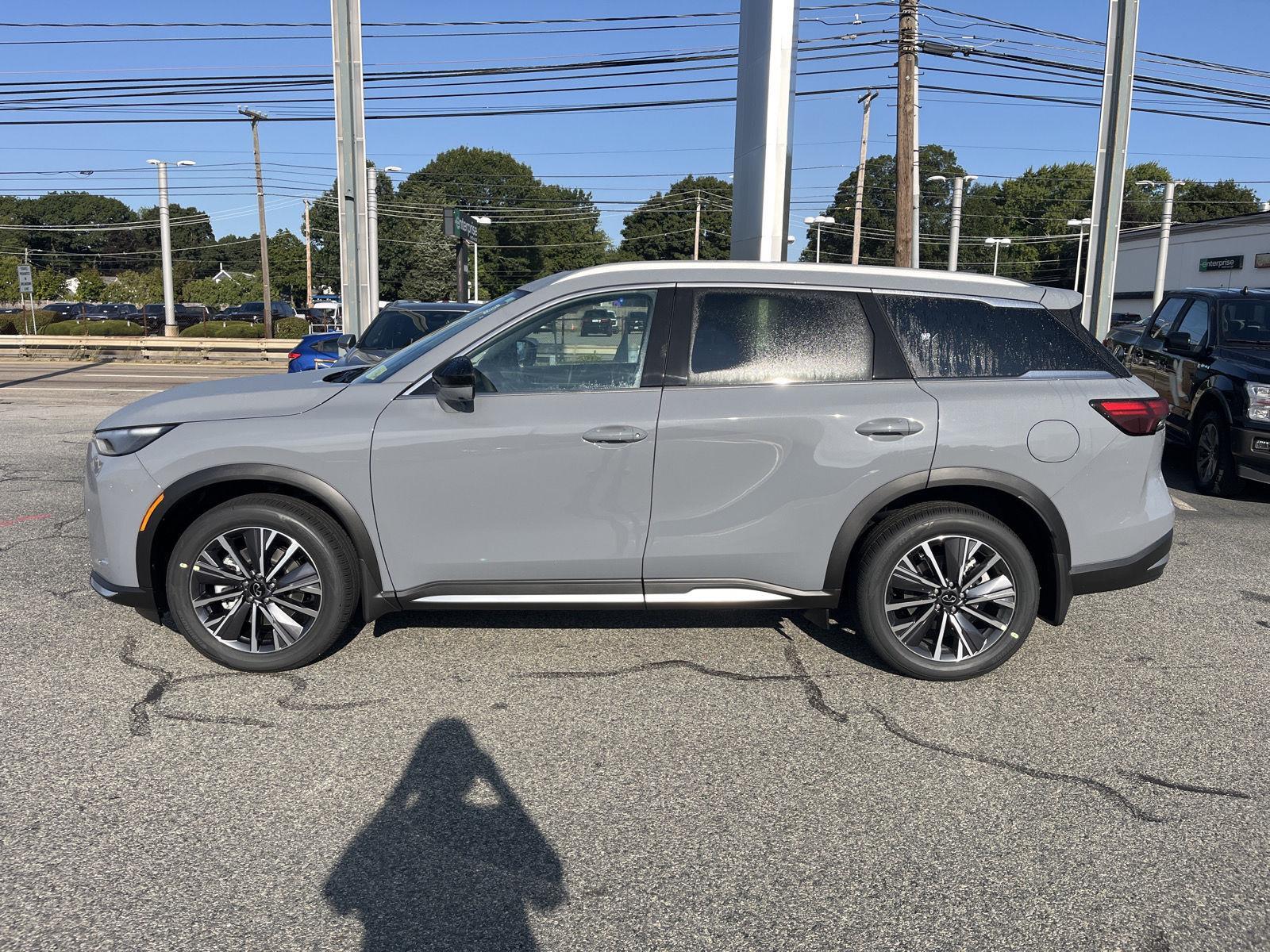 2026 Infiniti QX60 Luxe AWD photo 3
