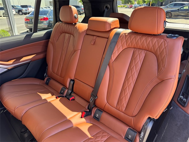 2026 Bmw X7 M60i photo 22