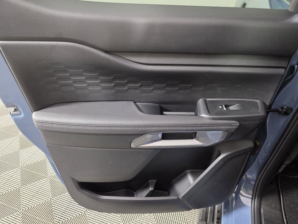 2025 Ford Ranger XLT photo 17